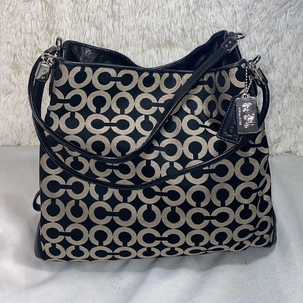 👜🌿-Coach Shoulder bag- NOT FOR SALE 🌿👜 - Picture 2 of 12